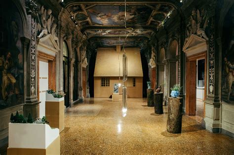 fondazione prada zdjęcia|prada foundation venice.